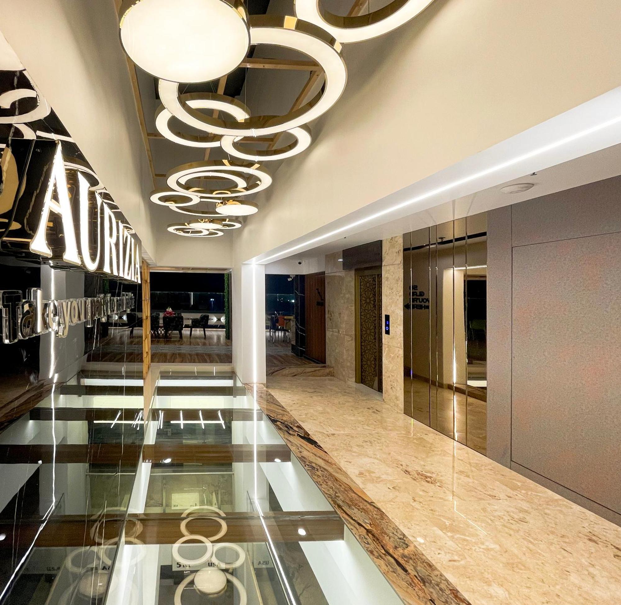 Hotel Auris & Banquets, Mumbai International Airport Exterior photo